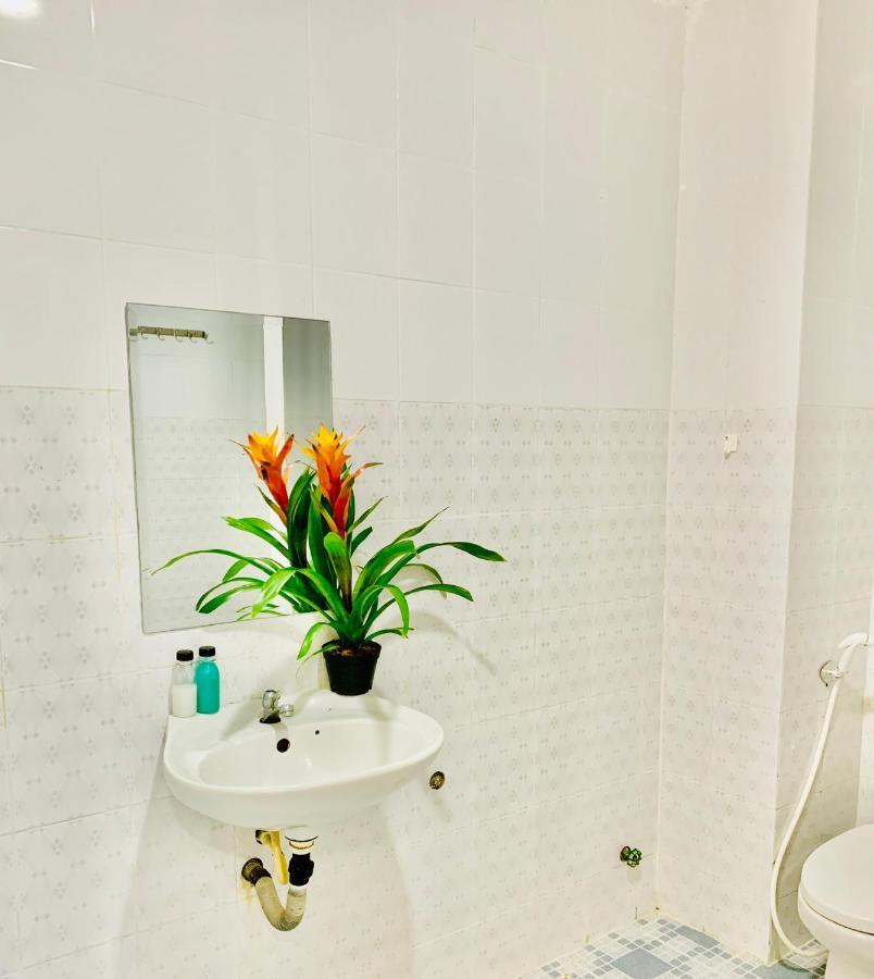 Bsun Homestay Saigon Хошимин Екстериор снимка